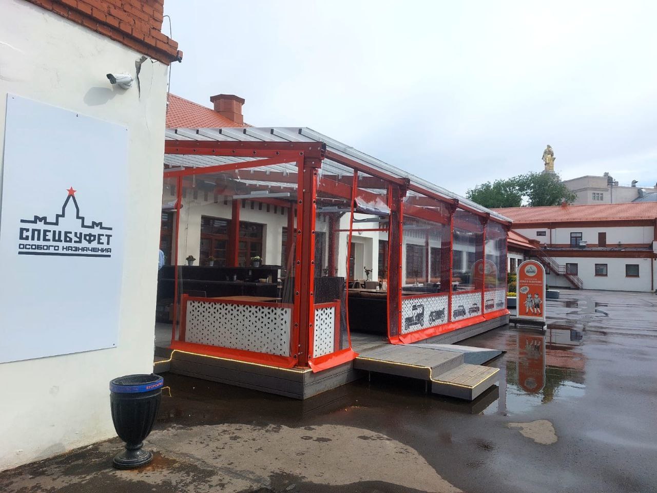 ПВХ шторы для летней террасы кафе в Чистых Борах